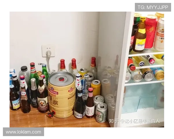 勒布朗家冰箱里塞满蛋白粉，连冰啤酒的位置都没有